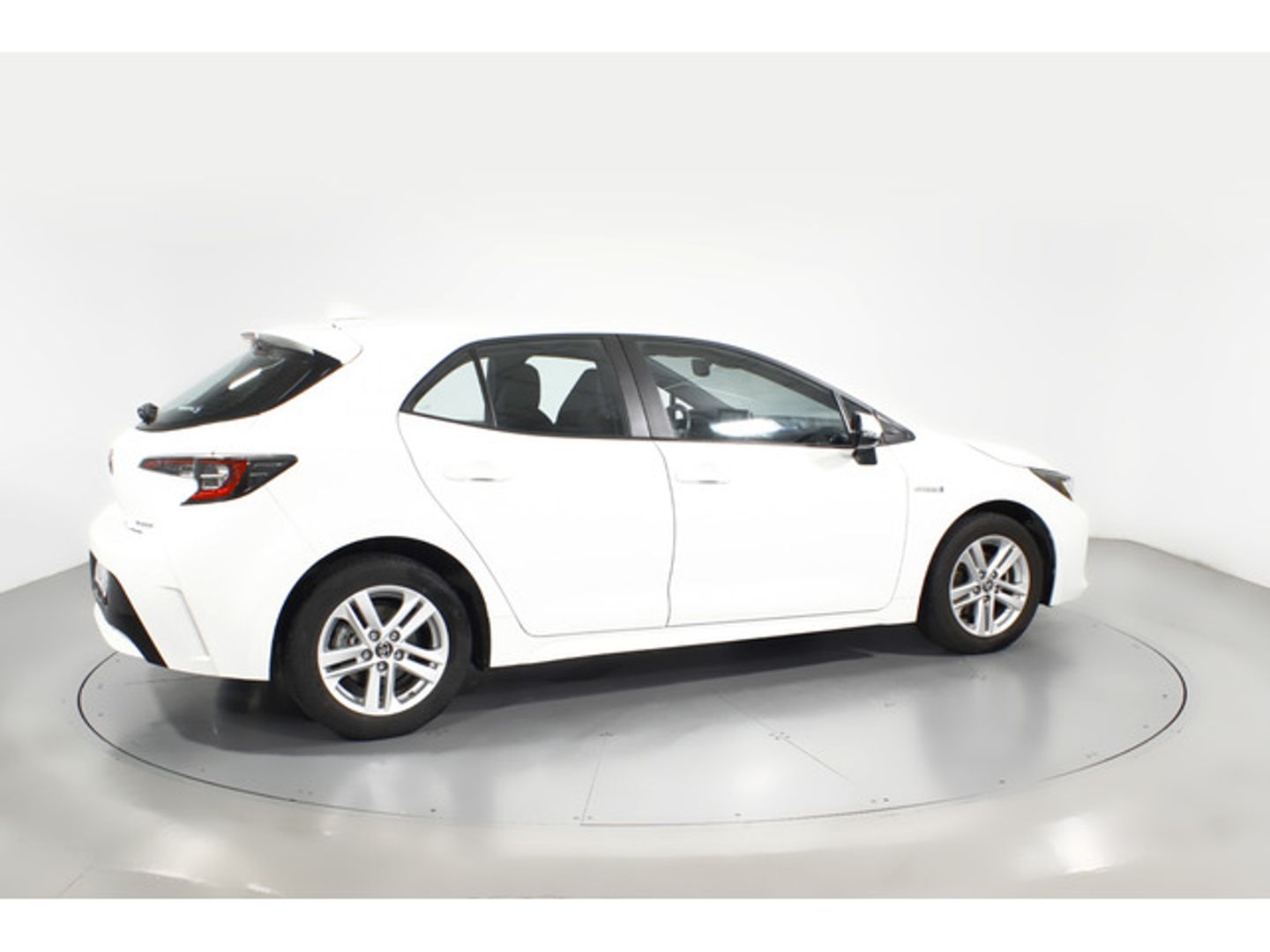 Toyota Corolla 1.8 125 Híbrido Active Tech E-CVT 90 kW (122 CV)
