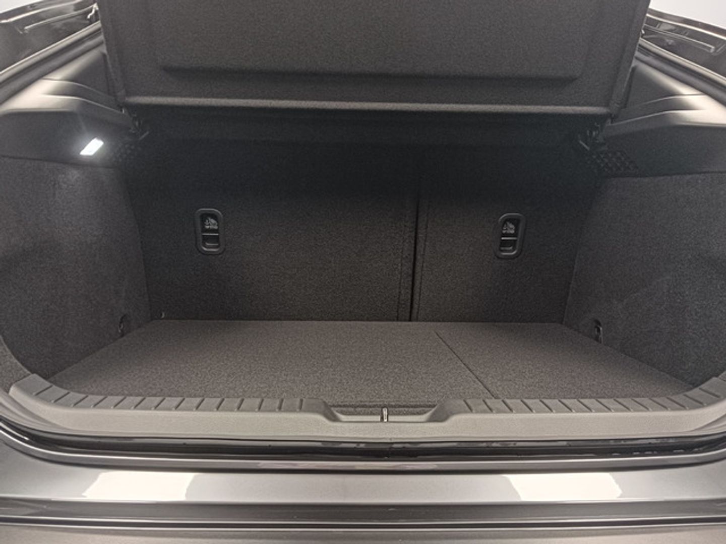 Mazda CX-30 2.0 Skyactiv-G Zenith 2WD 90 kW (122 CV)