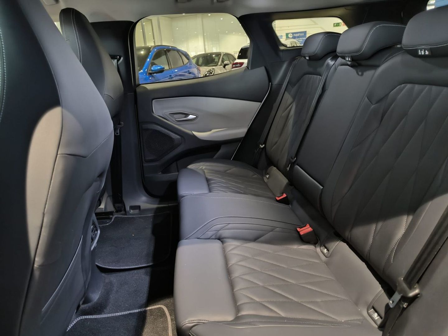 Ford Explorer Premium Rango Extendido RWD 77kWh 210 kW (286 CV)