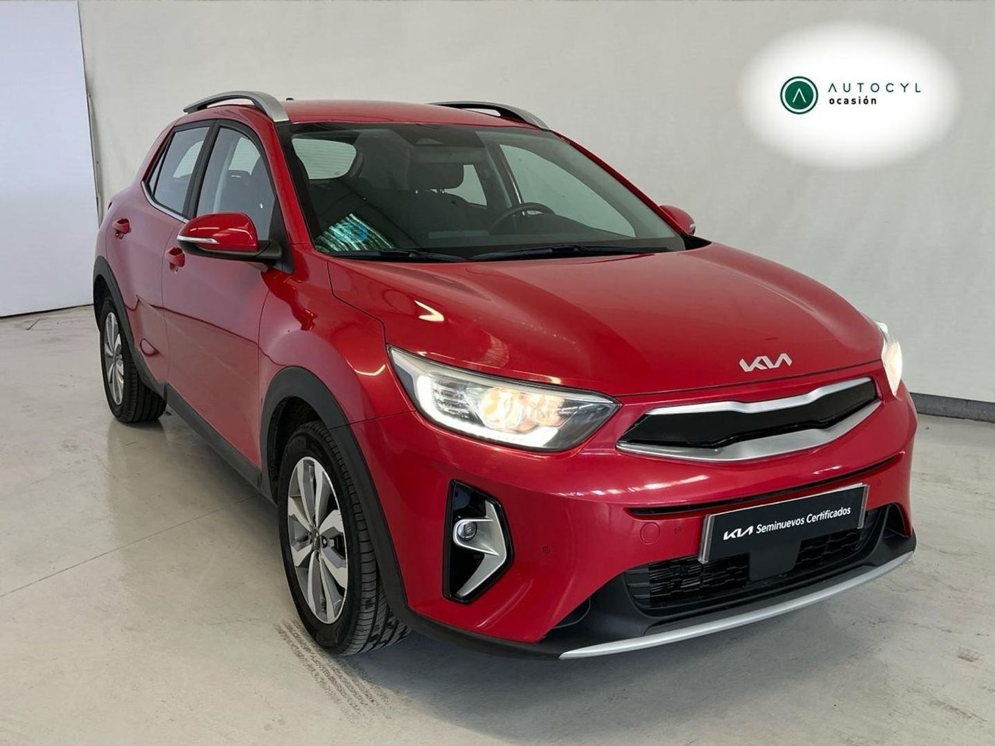Kia Stonic 1.0 T-GDi MHEV Drive 74 kW (100 CV) Rojo SUV