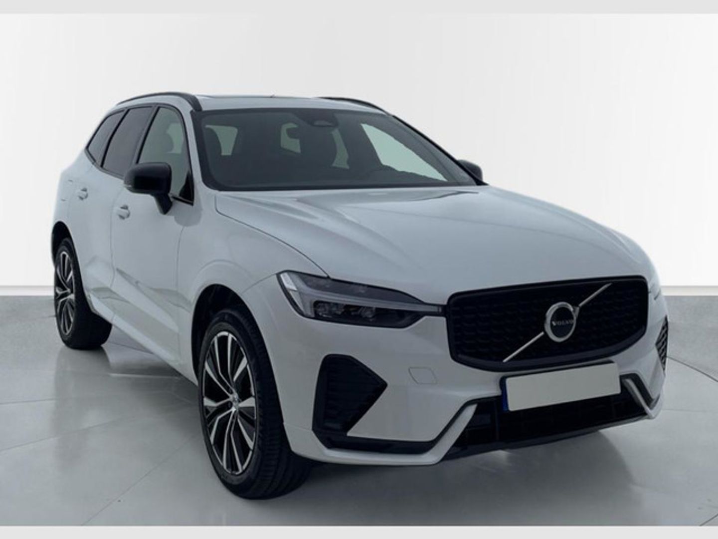 Volvo XC60 B5 G Plus Dark AWD Auto 184 kW (250 CV) Blanco All Terrain / Pick-up