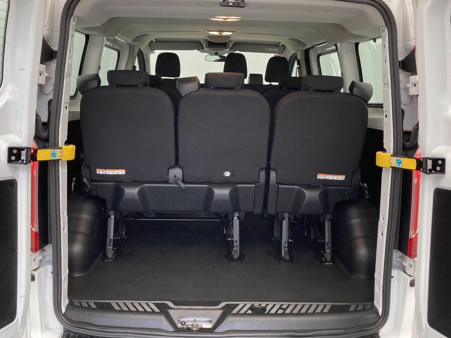 Ford Transit Custom Furgon 2.0 TDCI 320 L1 Trend Auto 96 kW (130 CV)