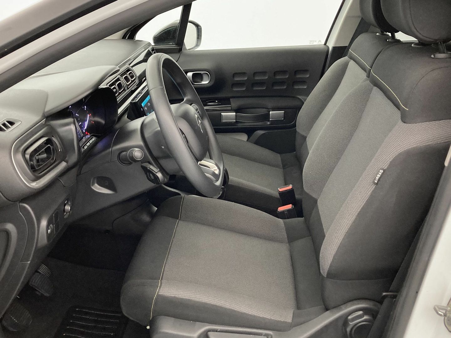 Citroen C3 PureTech 82 Shine 61 kW (83 CV)