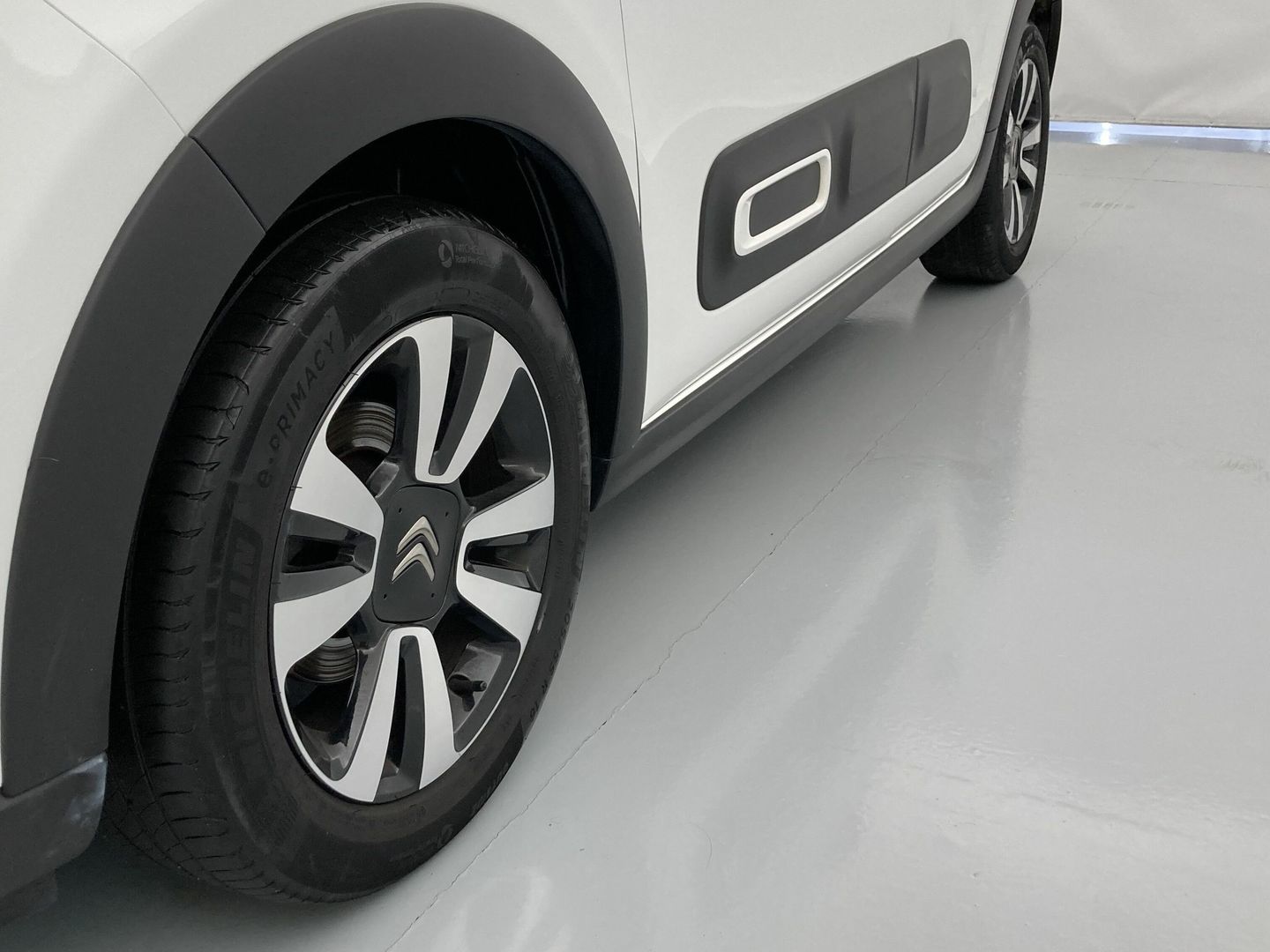 Citroen C3 PureTech 82 Shine 61 kW (83 CV)