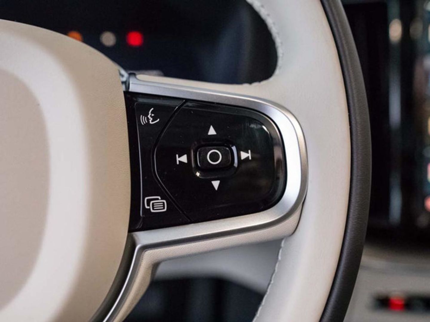 Volvo XC60 T6 Recharge Plus Bright AWD Auto 257 kW (350 CV)