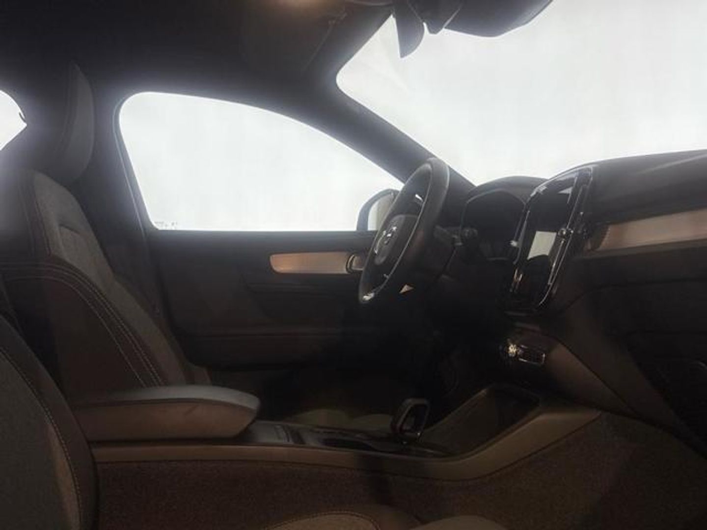 Volvo XC40 B3 G Core Auto 120 kW (163 CV)