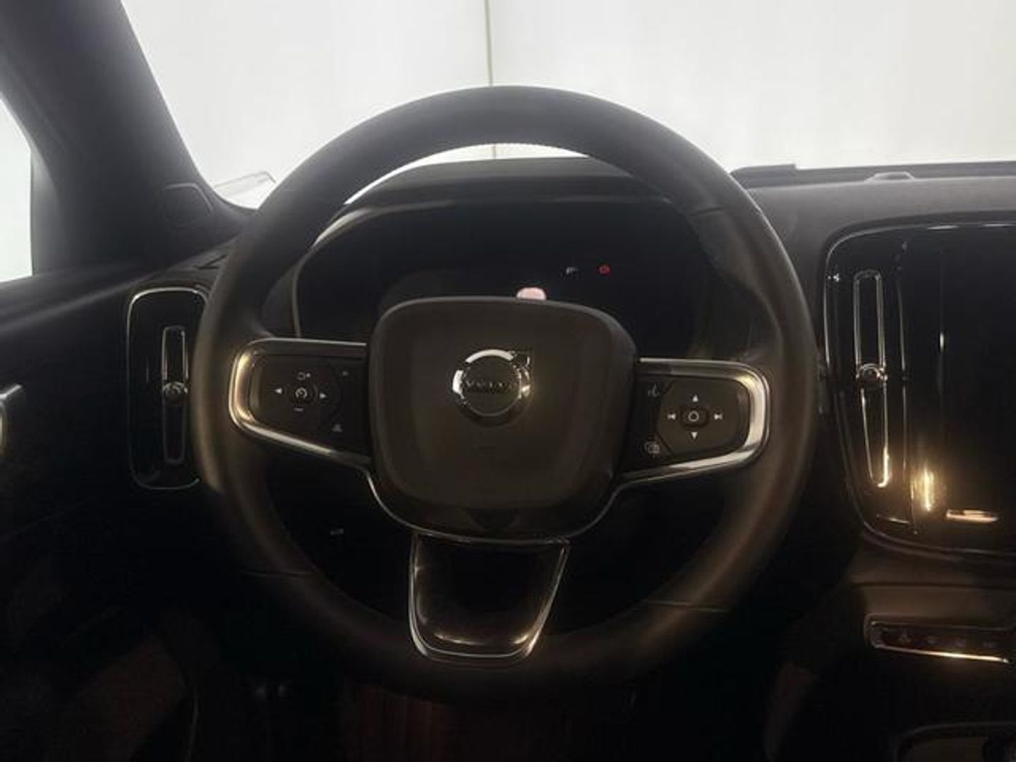 Volvo XC40 B3 G Core Auto 120 kW (163 CV)