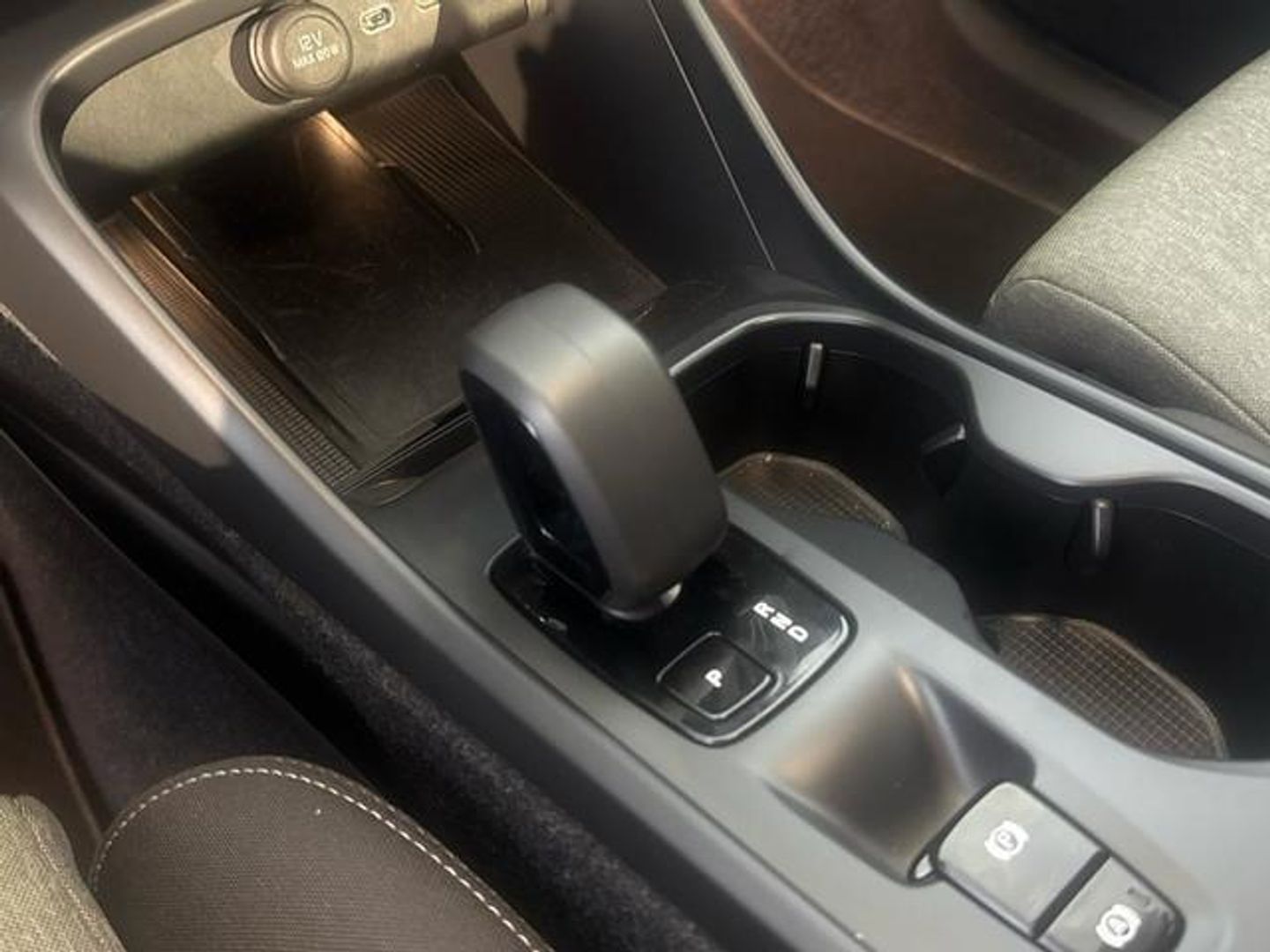 Volvo XC40 B3 G Core Auto 120 kW (163 CV)