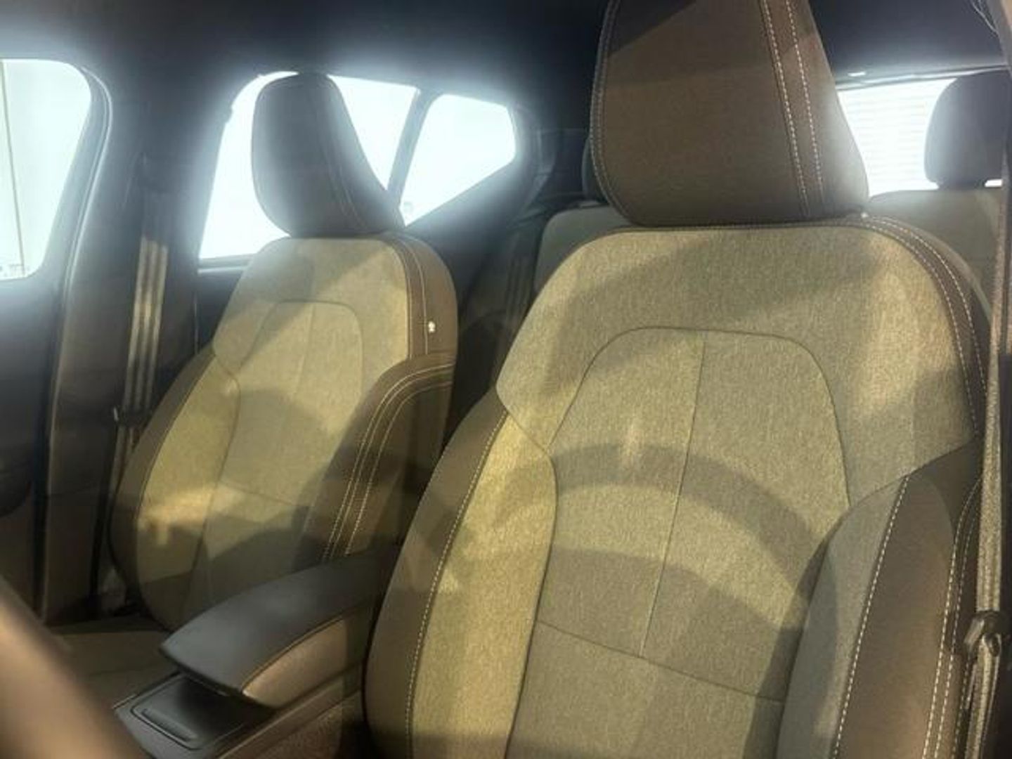 Volvo XC40 B3 G Core Auto 120 kW (163 CV)