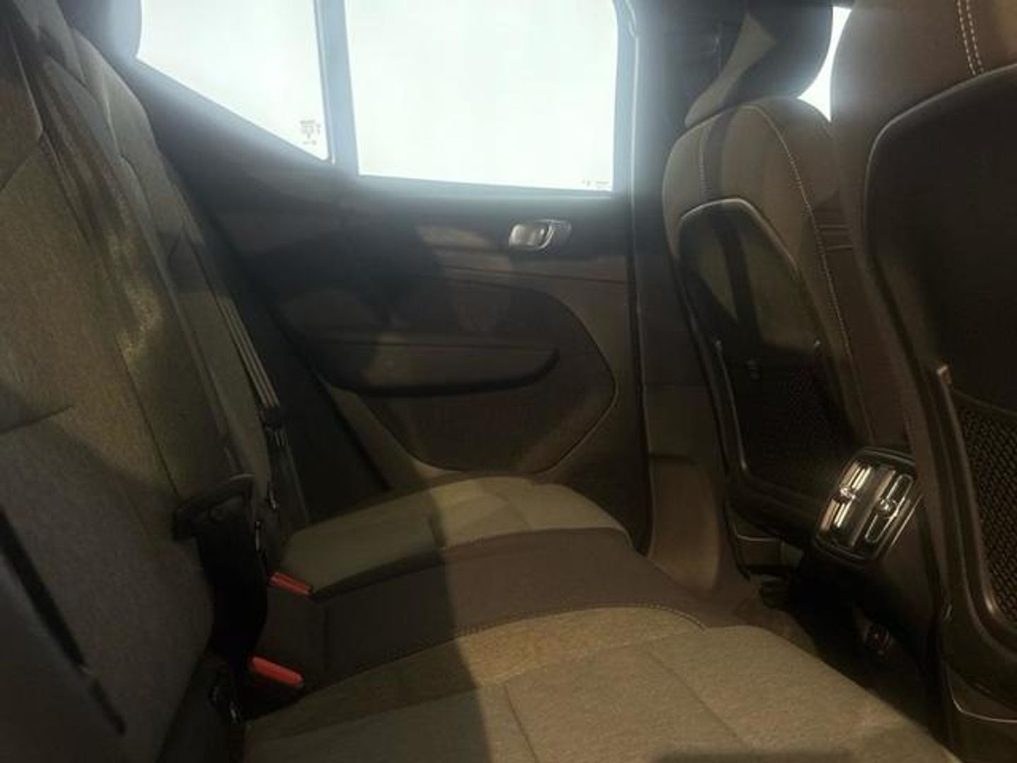 Volvo XC40 B3 G Core Auto 120 kW (163 CV)