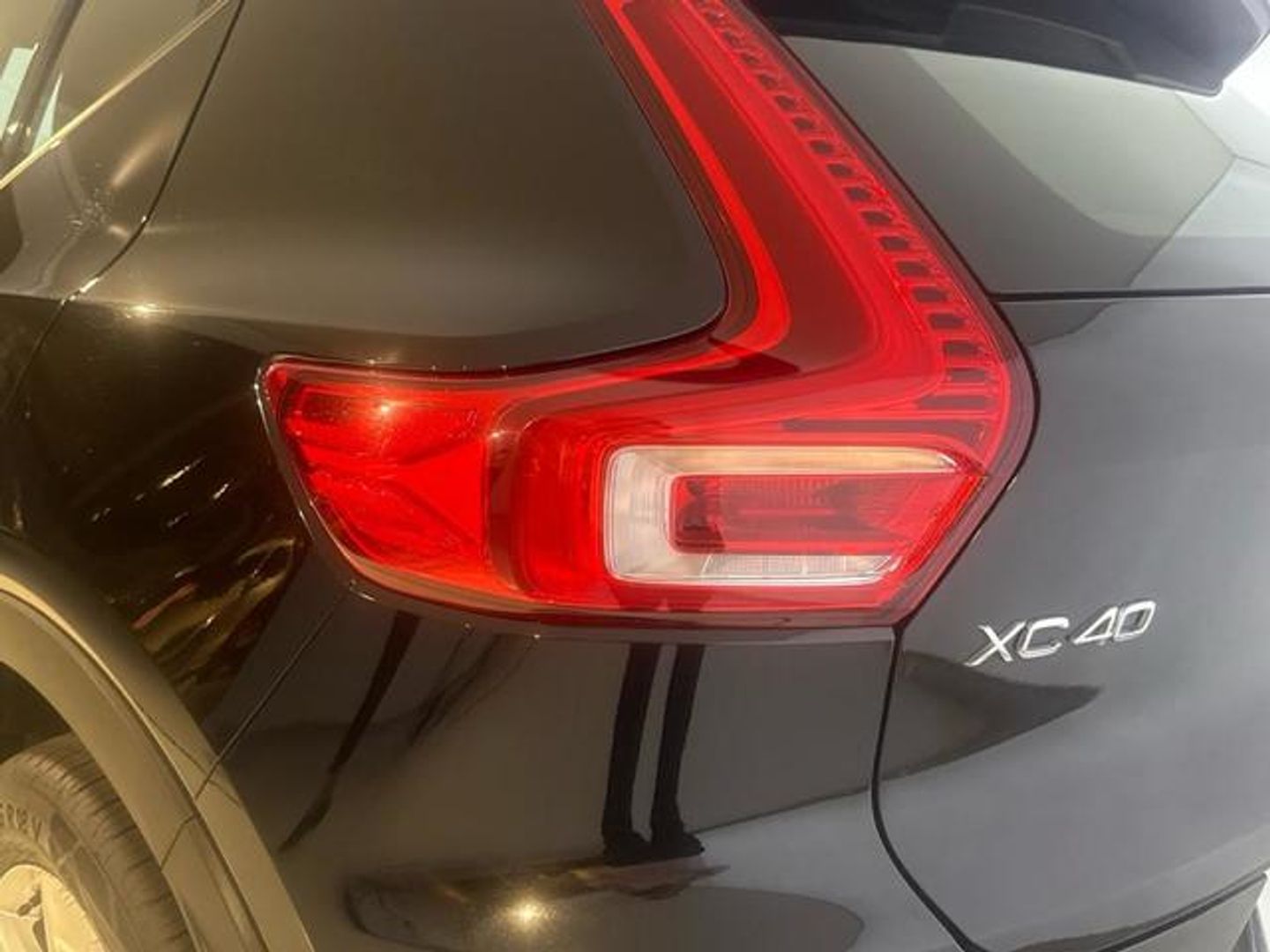 Volvo XC40 B3 G Core Auto 120 kW (163 CV)