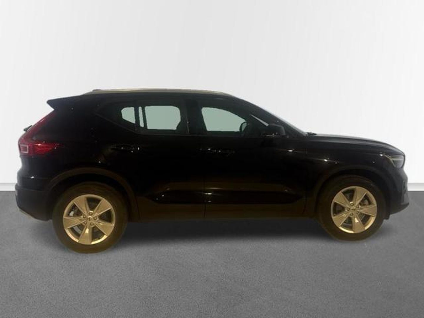 Volvo XC40 B3 G Core Auto 120 kW (163 CV)