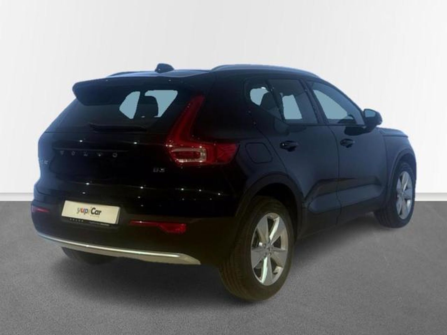 Volvo XC40 B3 G Core Auto 120 kW (163 CV)