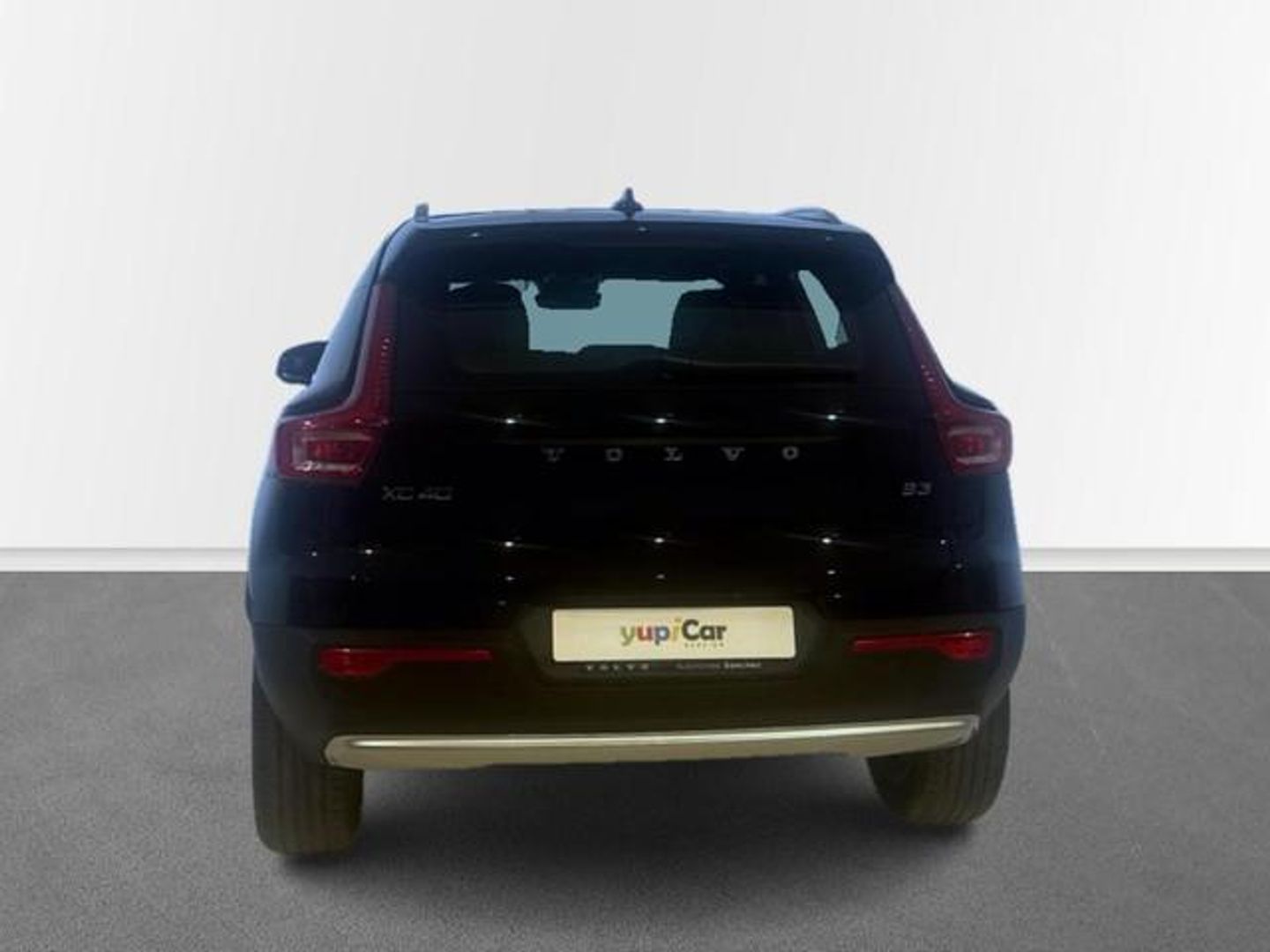 Volvo XC40 B3 G Core Auto 120 kW (163 CV)