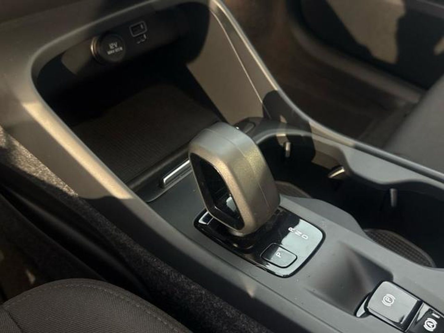 Volvo XC40 B3 G Momentum Pro Auto 120 kW (163 CV)