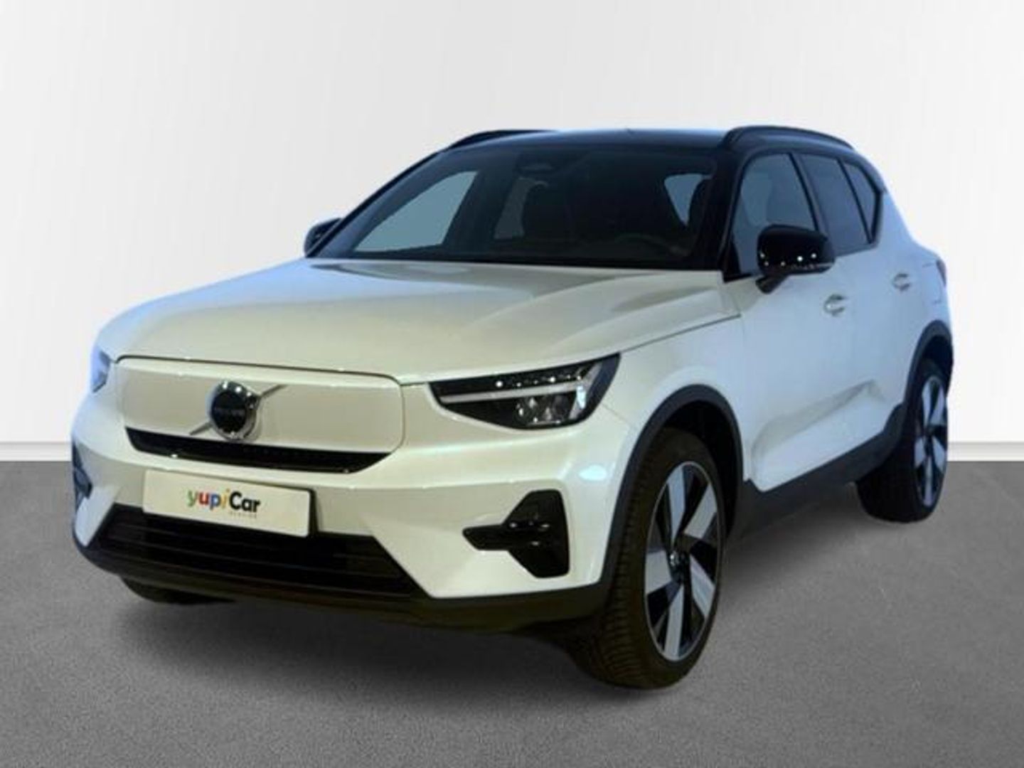 Volvo XC40 Recharge Plus Auto 170 kW (231 CV)