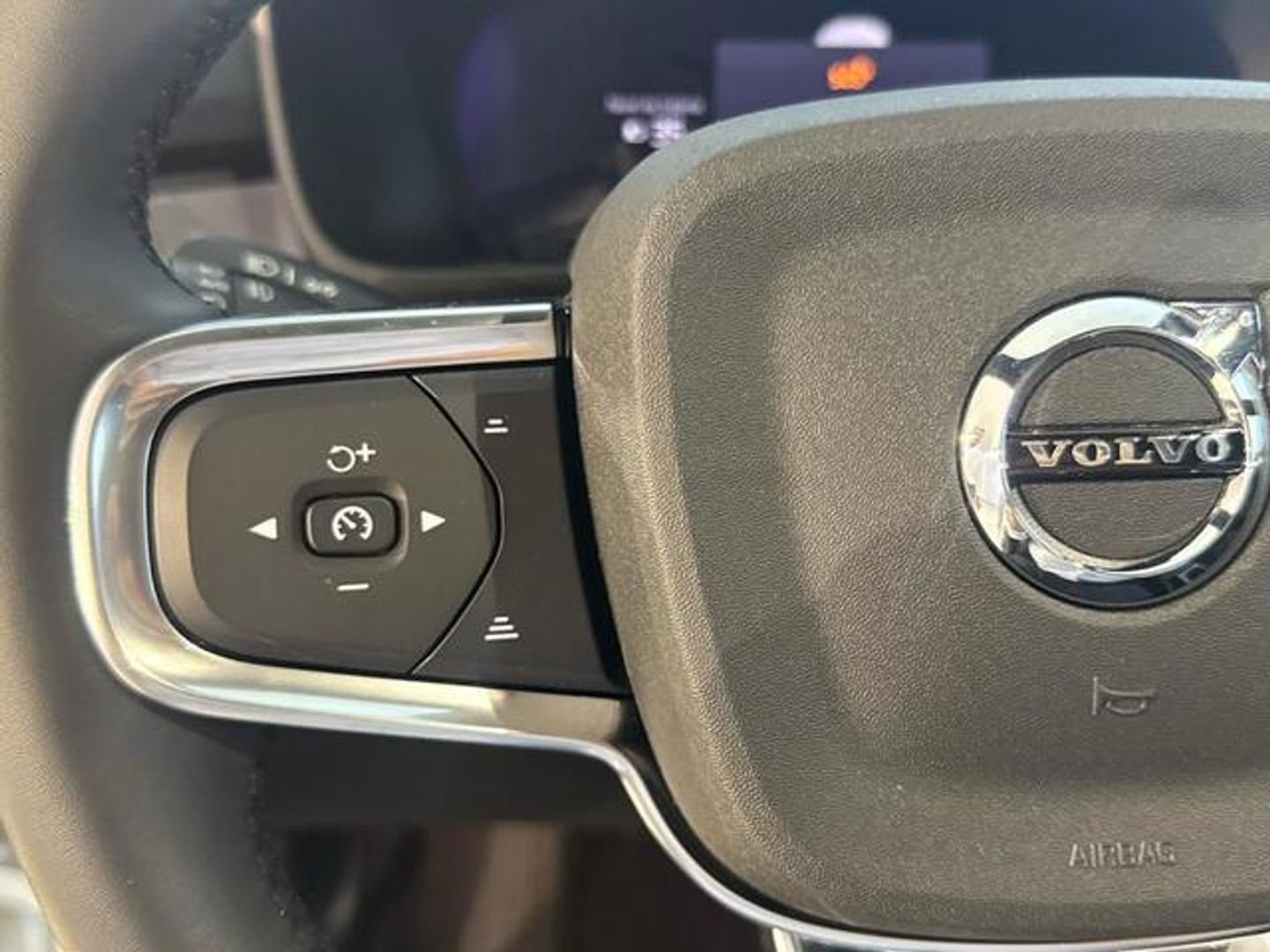 Volvo XC40 Recharge Plus Auto 170 kW (231 CV)