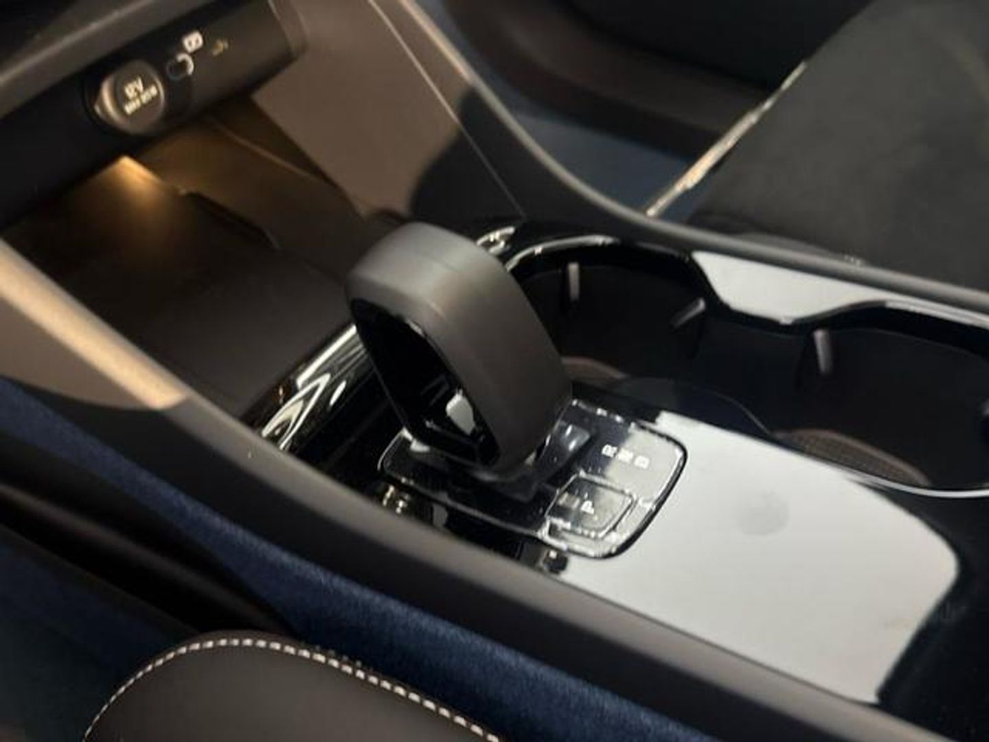 Volvo C40 Eléctrico Recharge Extended Plus Auto 185 kW (252 CV)