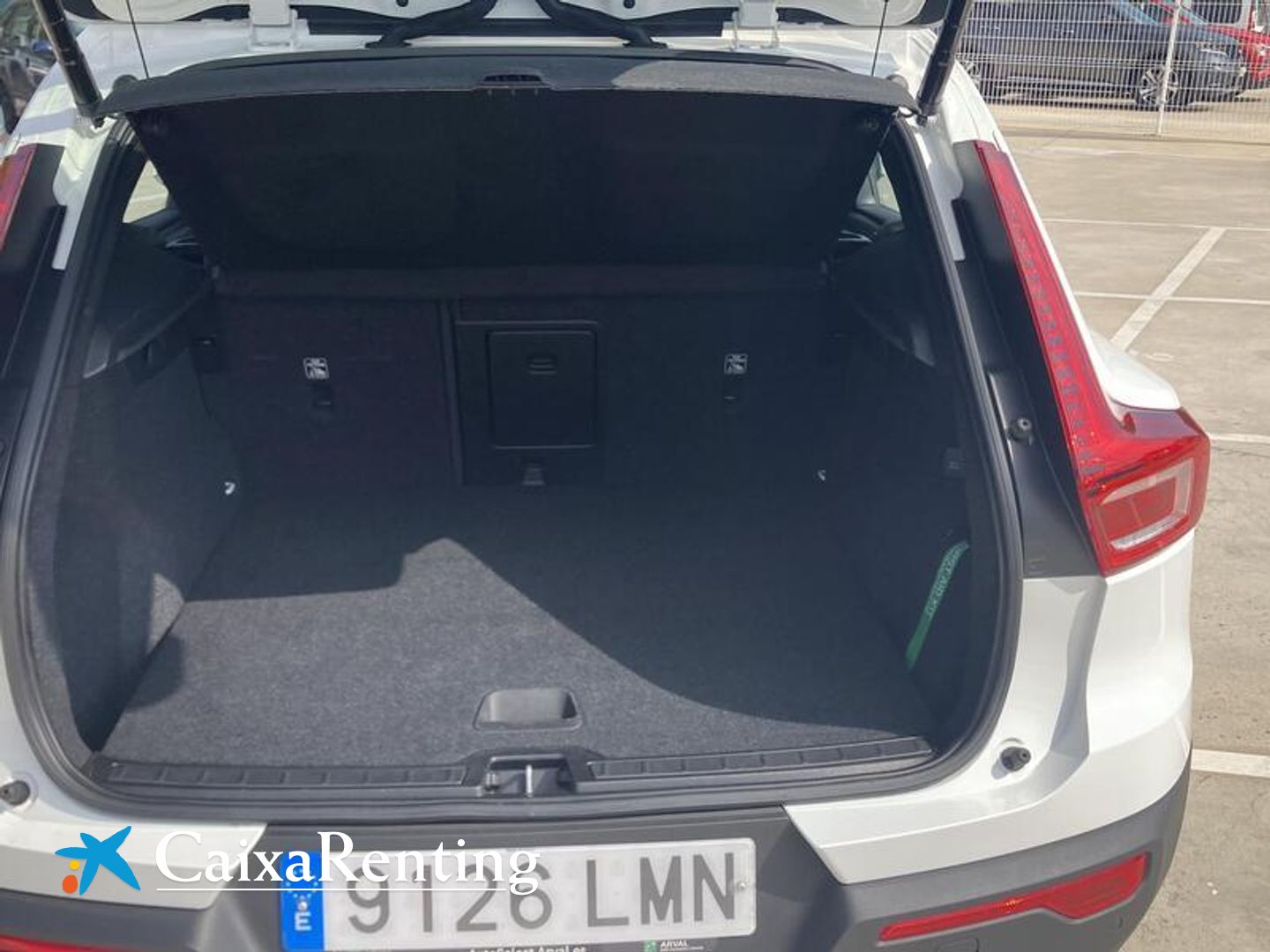 Volvo XC40 T3 Business Plus Auto 120 kW (163 CV)