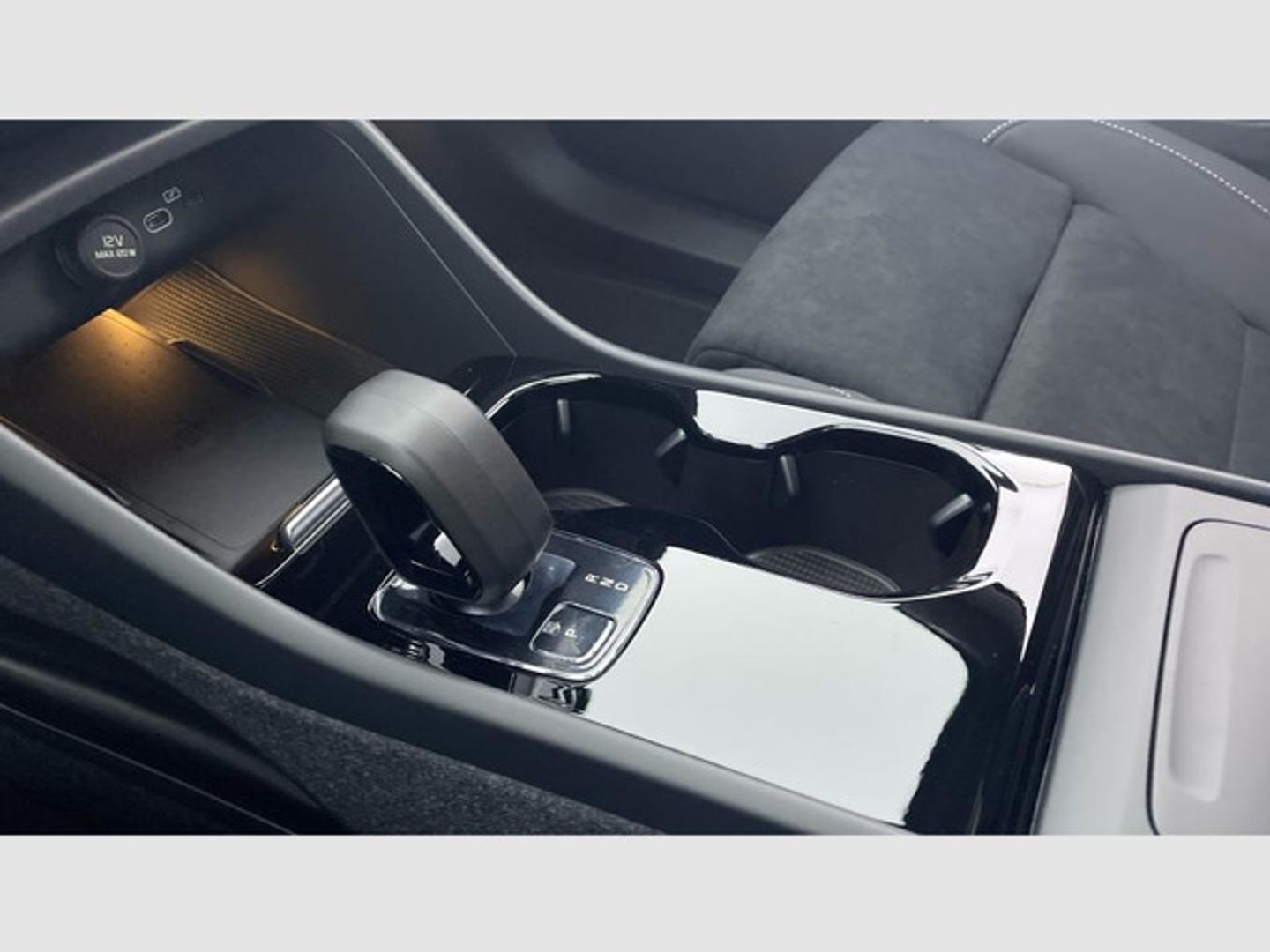 Volvo C40 Recharge Single Plus Auto 175 kW (238 CV)