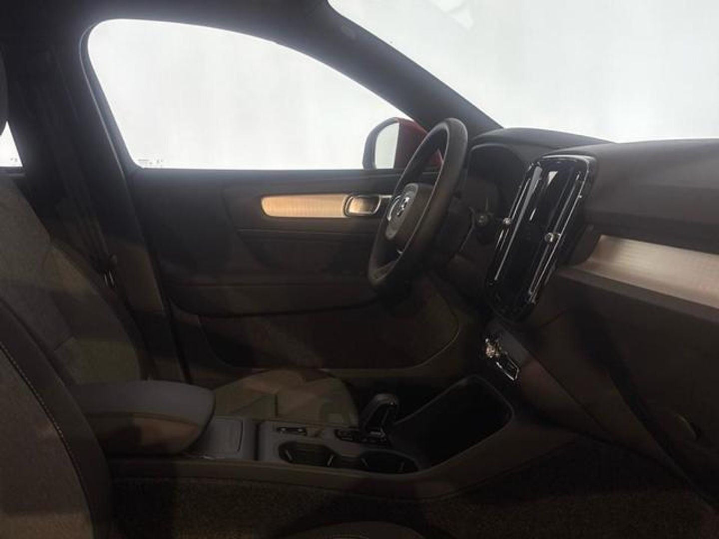 Volvo XC40 B3 G Core Auto 120 kW (163 CV)
