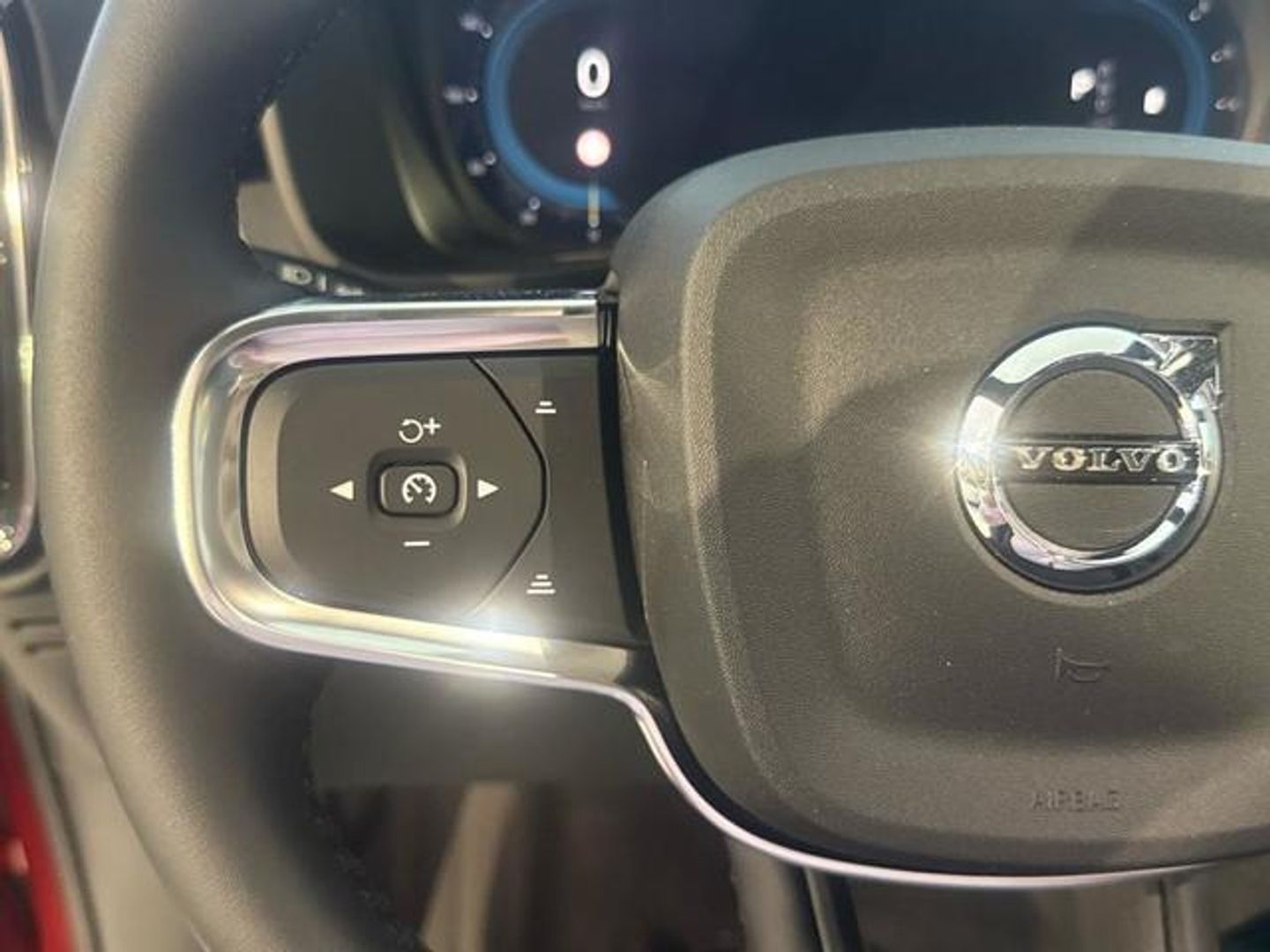 Volvo XC40 B3 G Core Auto 120 kW (163 CV)