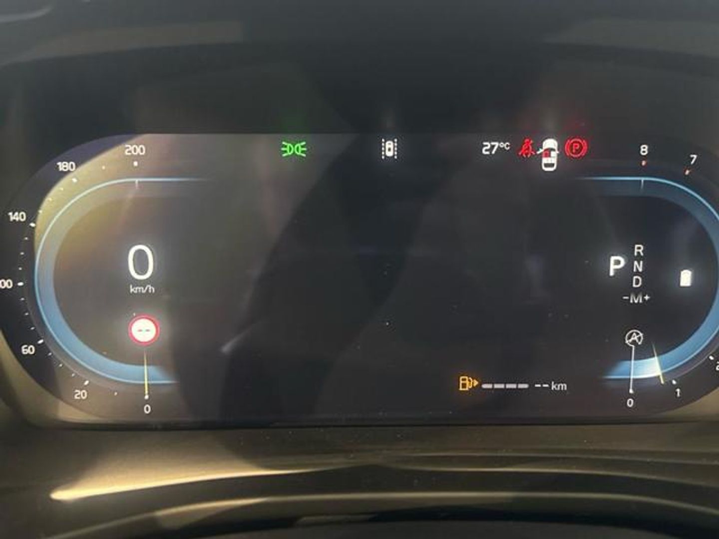 Volvo XC40 B3 G Core Auto 120 kW (163 CV)
