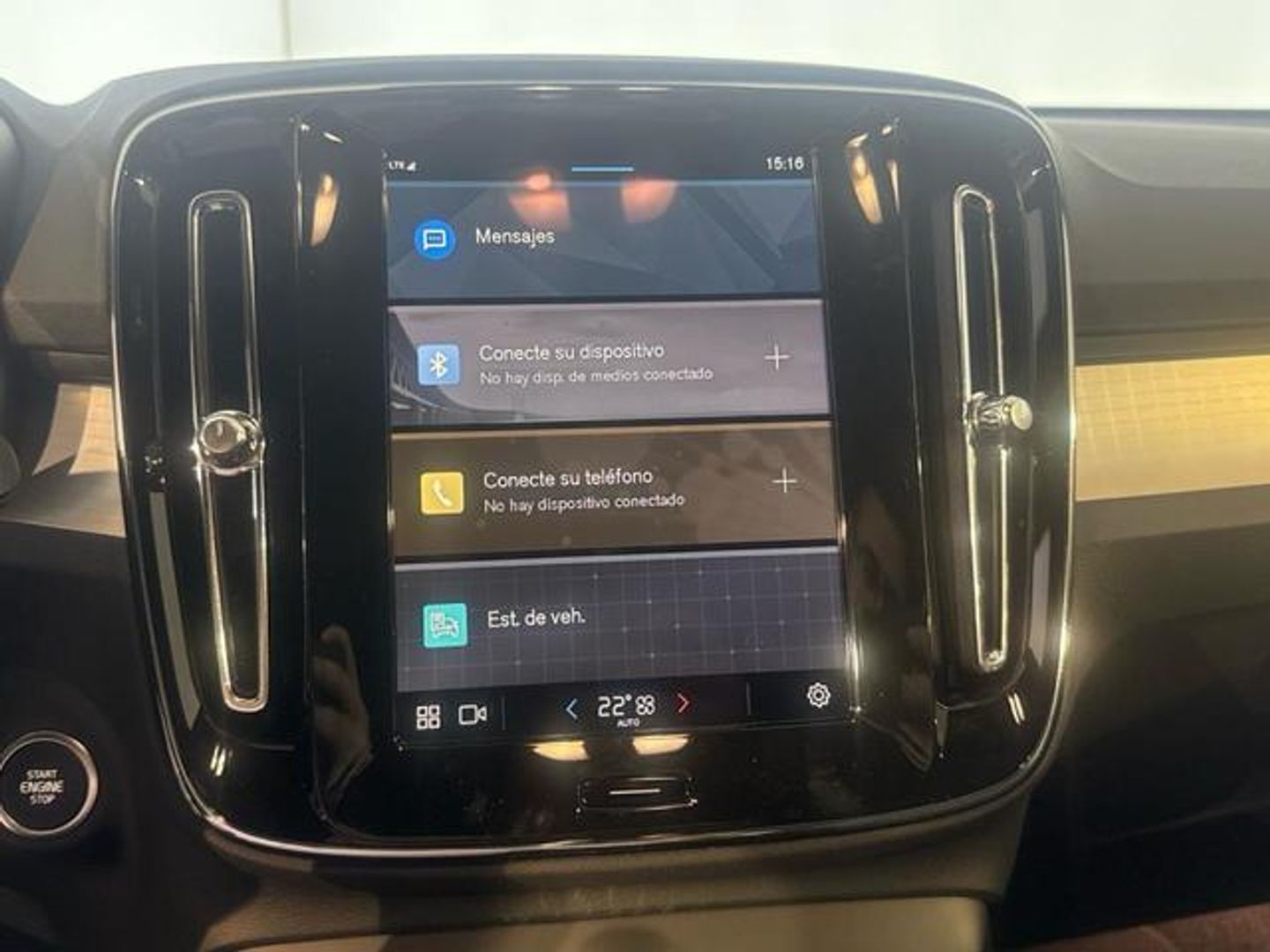 Volvo XC40 B3 G Core Auto 120 kW (163 CV)
