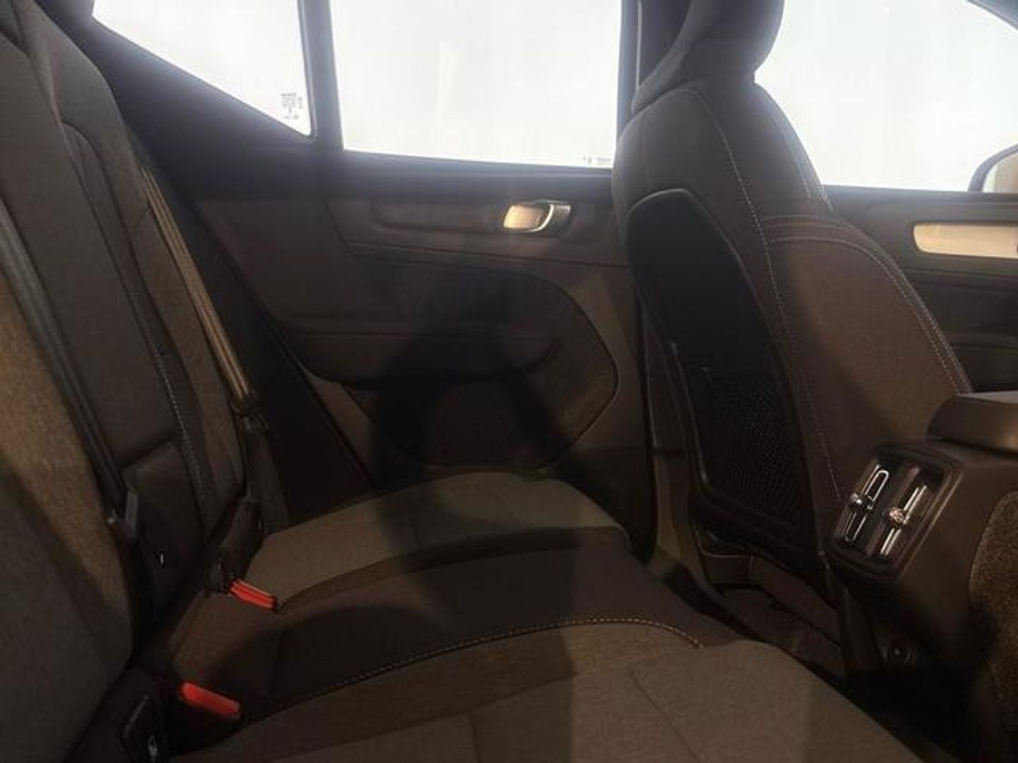 Volvo XC40 B3 G Core Auto 120 kW (163 CV)