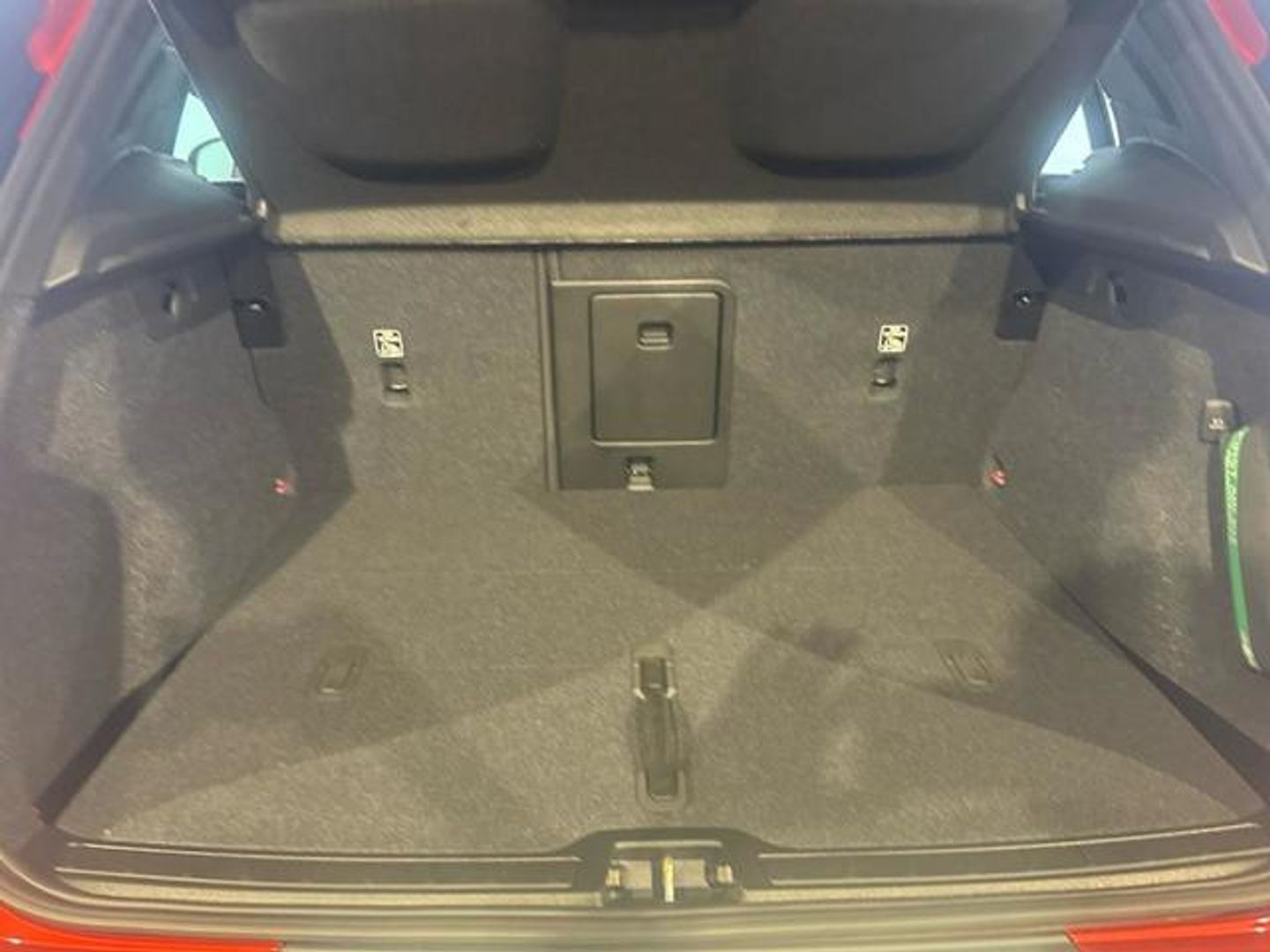 Volvo XC40 B3 G Core Auto 120 kW (163 CV)