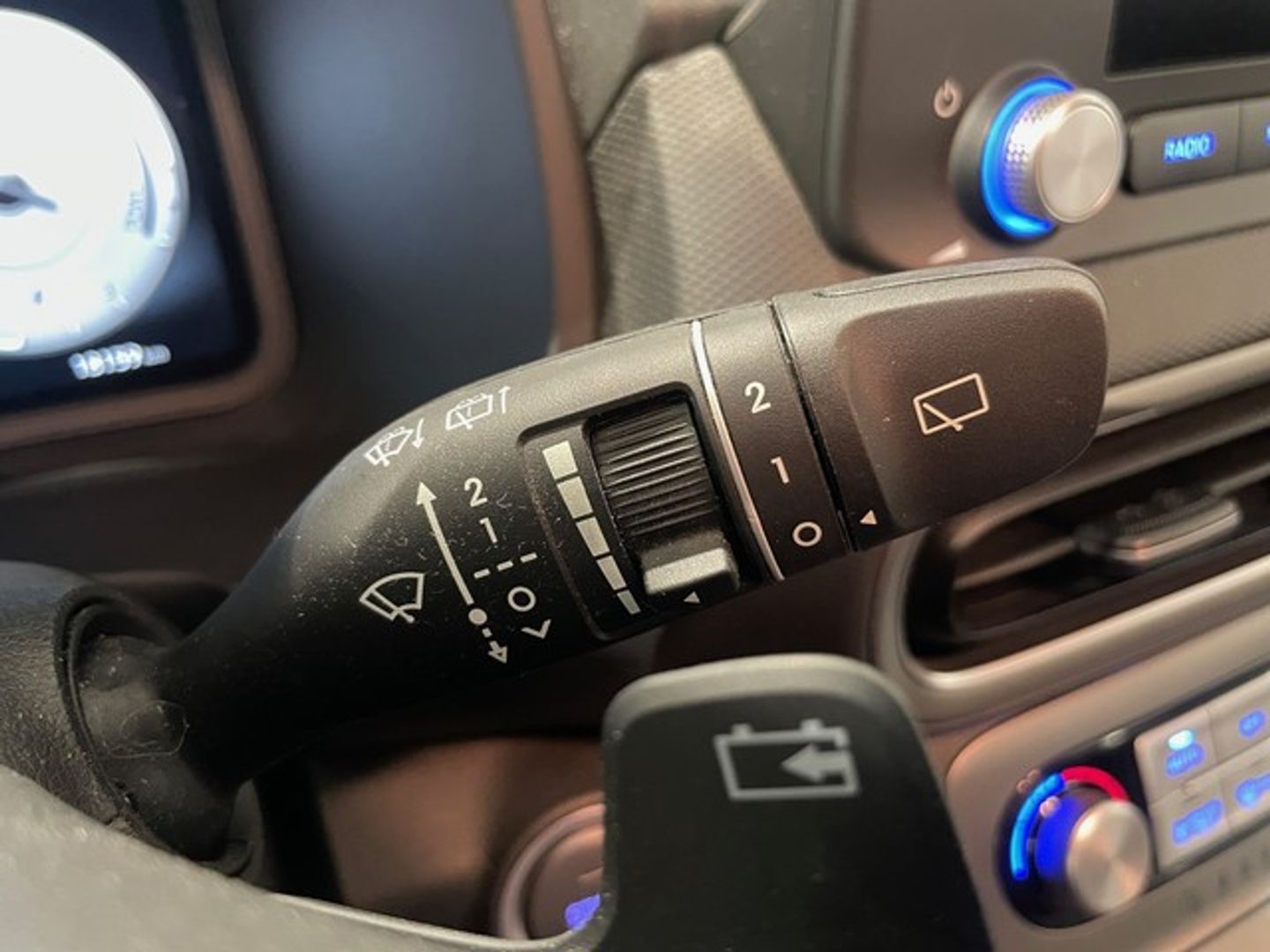 Hyundai Kona EV Maxx 100 kW (136 CV)