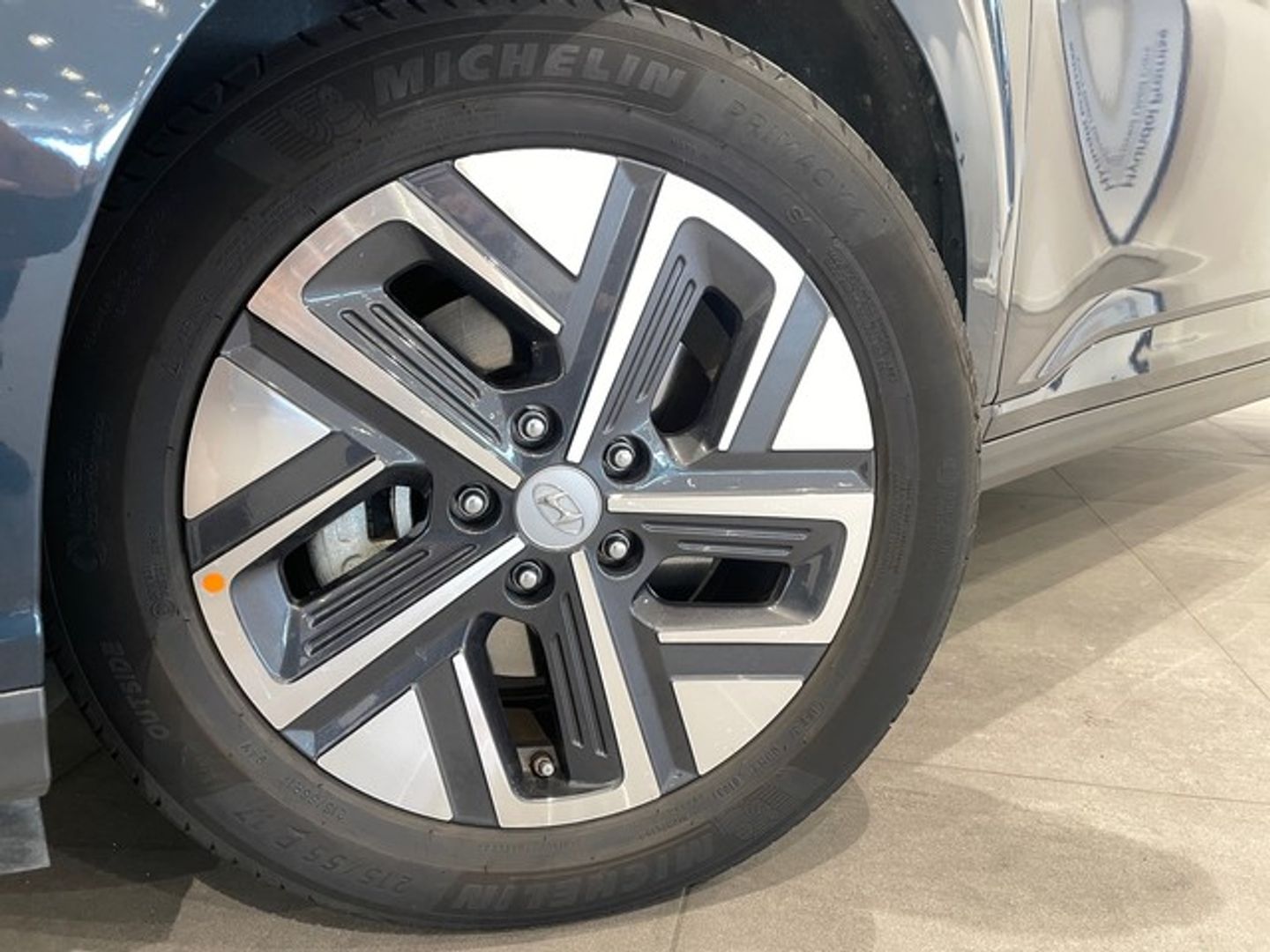 Hyundai Kona EV Maxx 100 kW (136 CV)