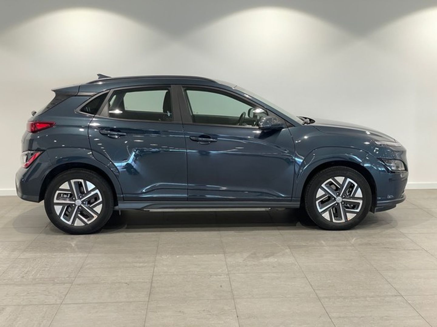 Hyundai Kona EV Maxx 100 kW (136 CV)