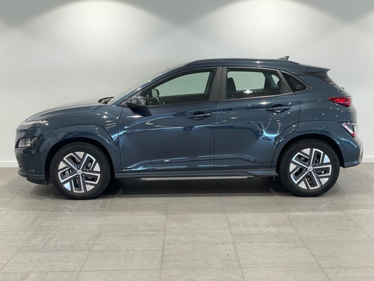 Hyundai Kona EV Maxx 100 kW (136 CV)