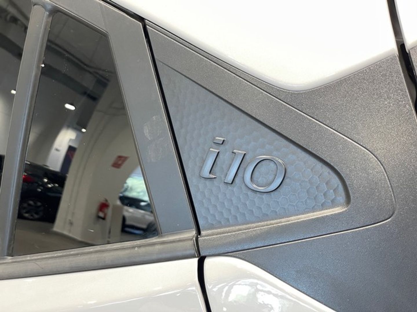 Hyundai i10 1.0 Klass 47 kW (63 CV) Gris Utilitarian