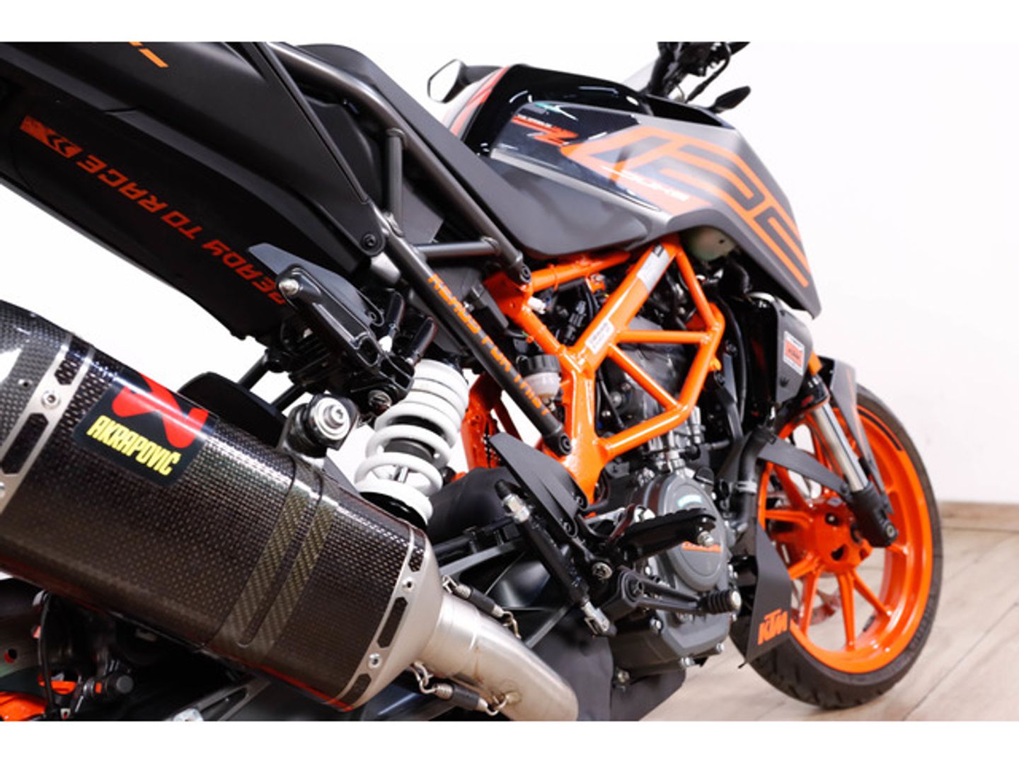 KTM Duke 125
