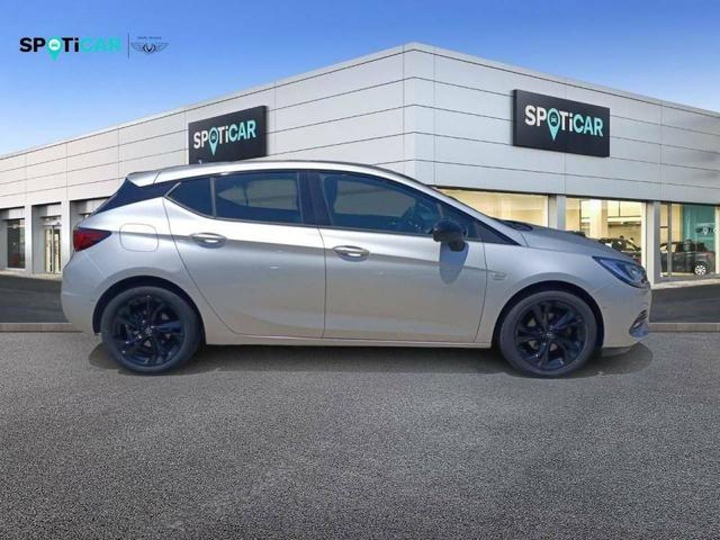 Opel Astra 1.2T SHR Ultimate 107 kW (145 CV)