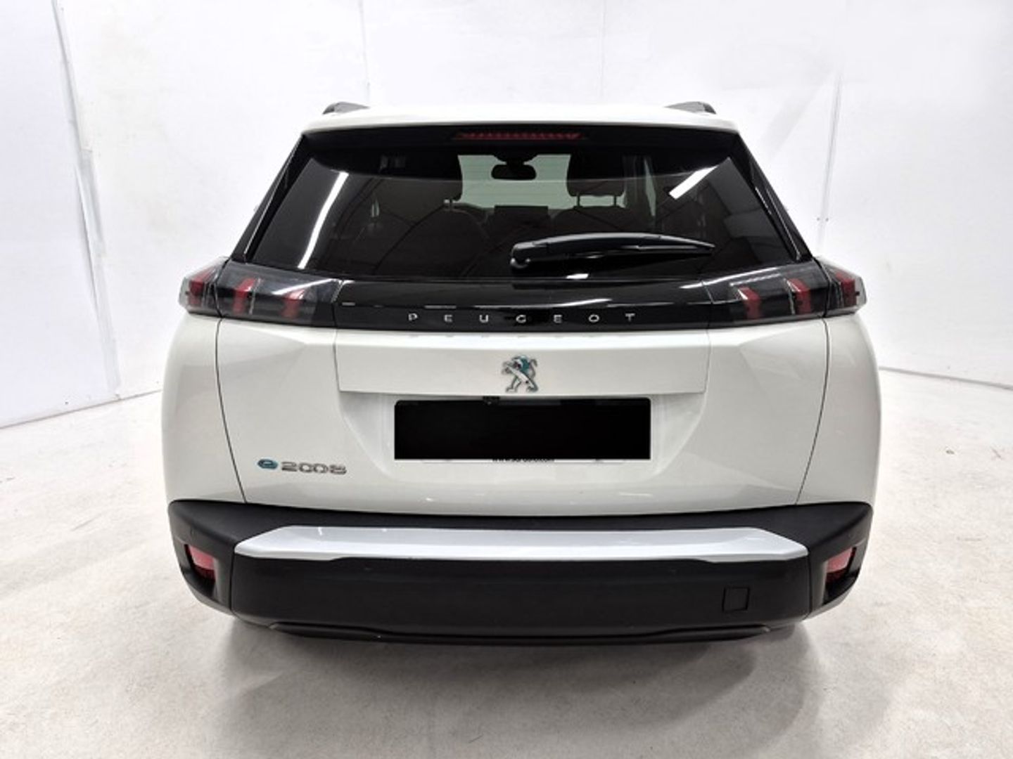 Peugeot e-2008 Eléctrico Allure Pack 100 kW (136 CV)