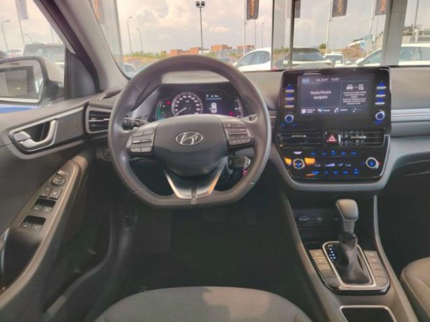 Hyundai Ioniq 1.6 GDI HEV Klass DCT 104 kW (141 CV)