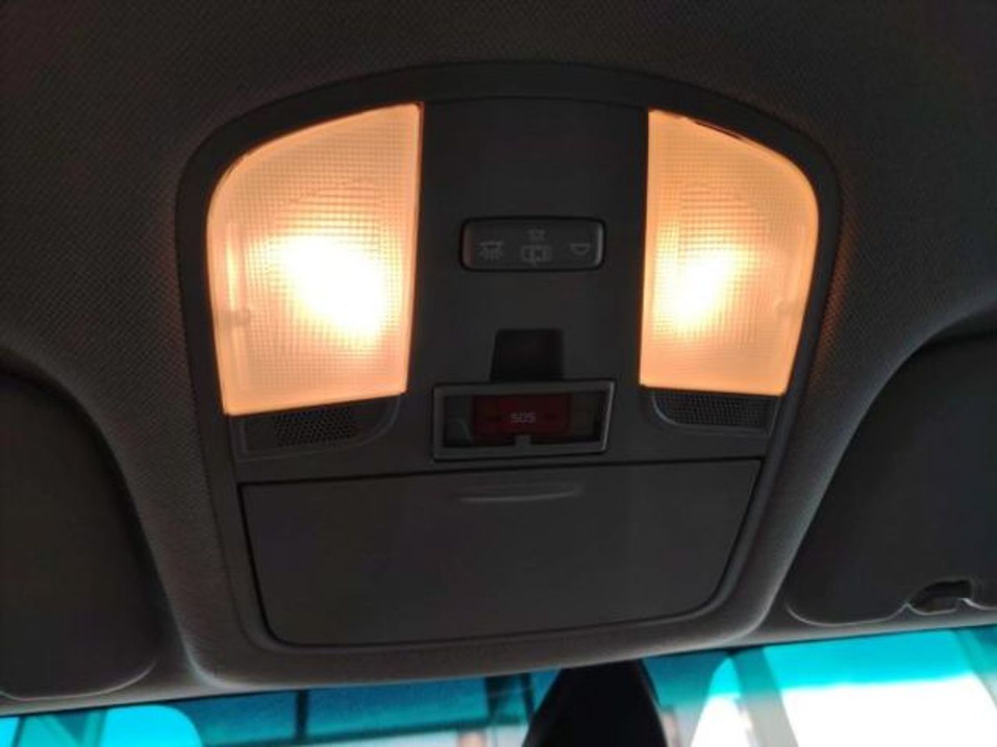 Hyundai Ioniq 1.6 GDI HEV Klass DCT 104 kW (141 CV)