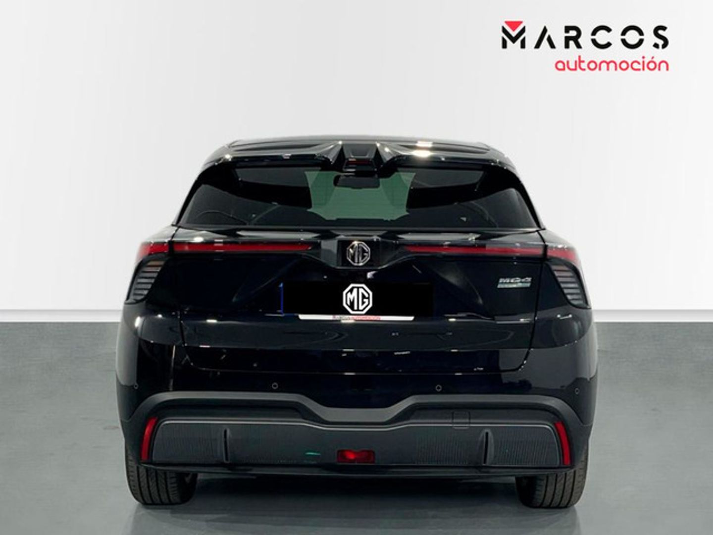 MG MG4 64kWh Luxury 150 kW (204 CV)