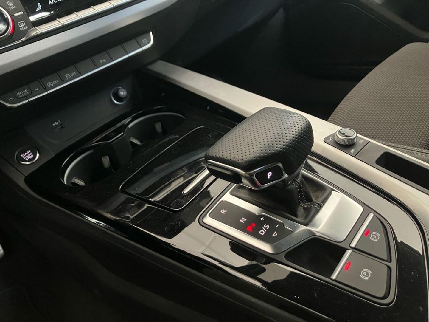 Audi A4 Avant Black line 40 TDI 140 kW (190 CV) S tronic