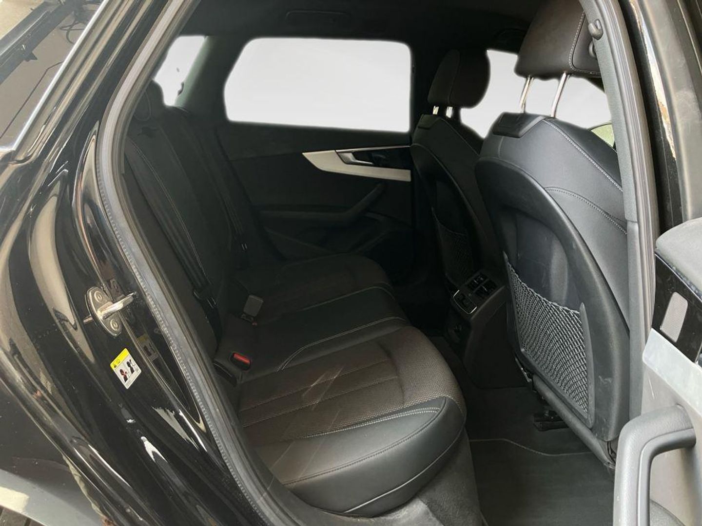 Audi A4 Avant Black line 40 TDI 140 kW (190 CV) S tronic