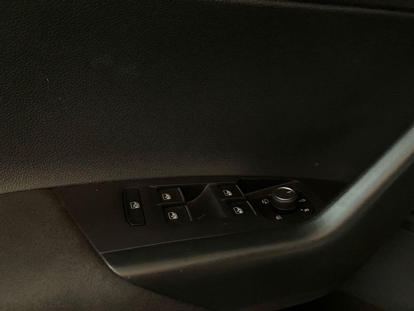Volkswagen Taigo R-Line 1.0 TSI 85 kW (115 CV)