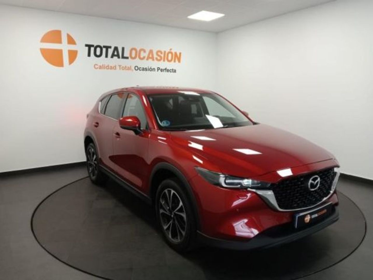 Mazda CX-5 2.0 MHEV Center-Line Plus 121 kW (165 CV) Rojo All Terrain / Pick-up