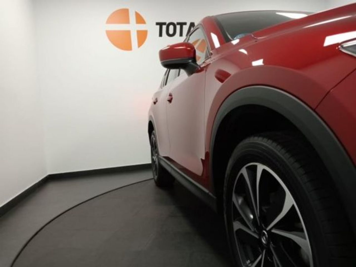 Mazda CX-5 2.0 MHEV Center-Line Plus 121 kW (165 CV)