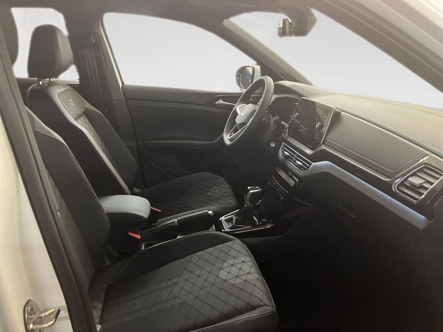 Volkswagen T-Cross R-Line 1.0 TSI 85 kW (116 CV) DSG