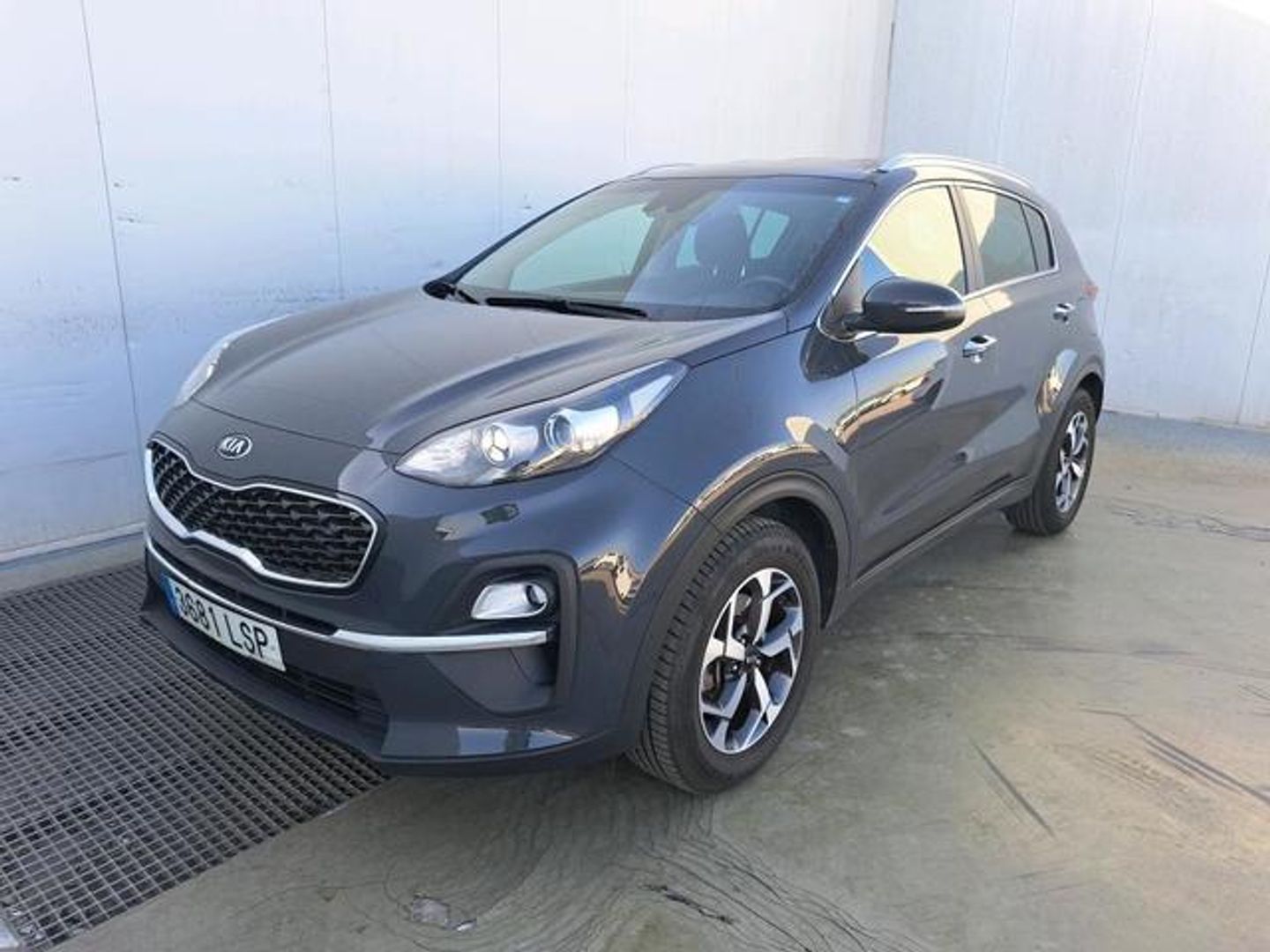 Kia Sportage 1.6 MHEV Drive Plus 4x2 100 kW (136 CV) Gris SUV