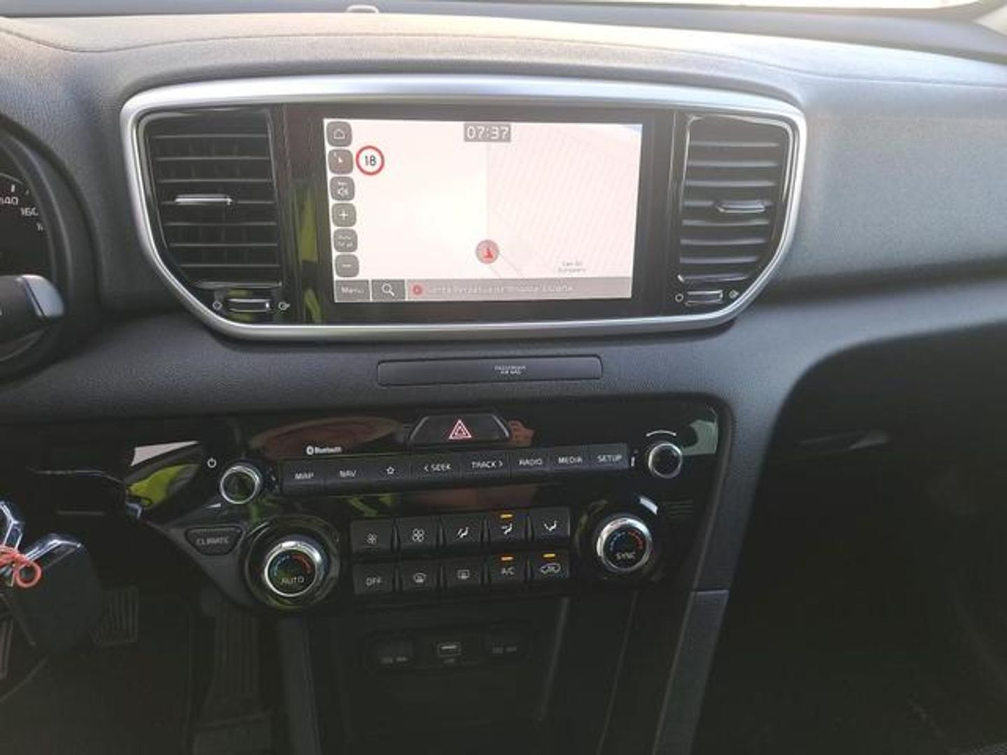 Kia Sportage 1.6 MHEV Drive Plus 4x2 100 kW (136 CV)