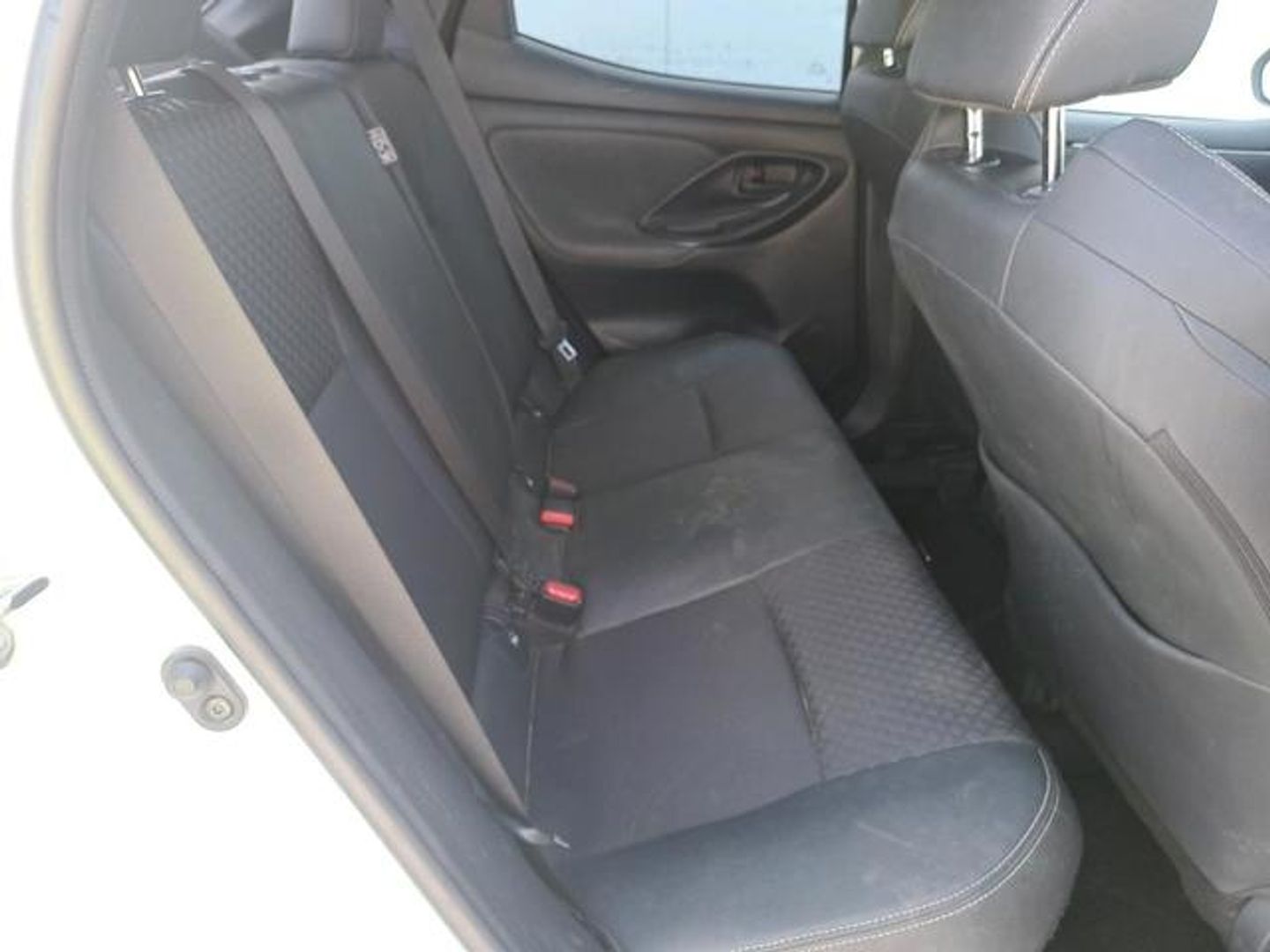 Toyota Yaris 120H Style 85 kW (116 CV)